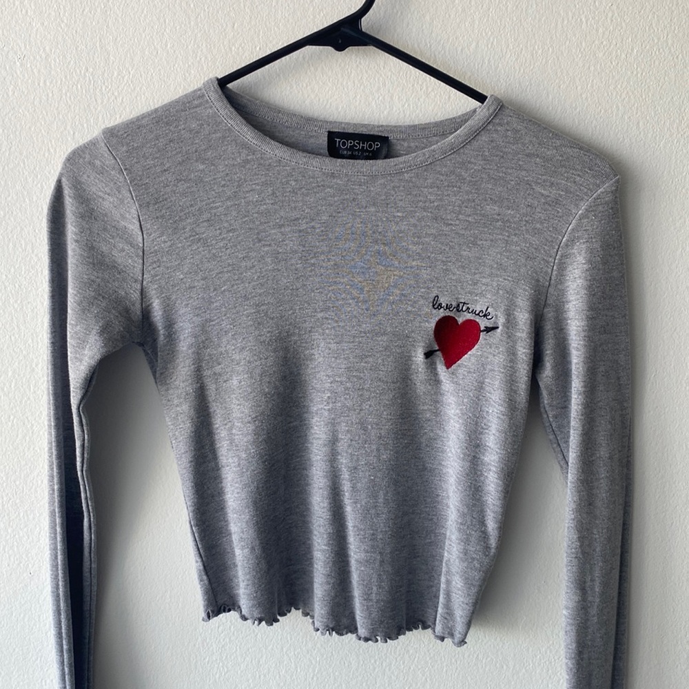 “Lovestruck” Crop top by Topshop. Size 2.